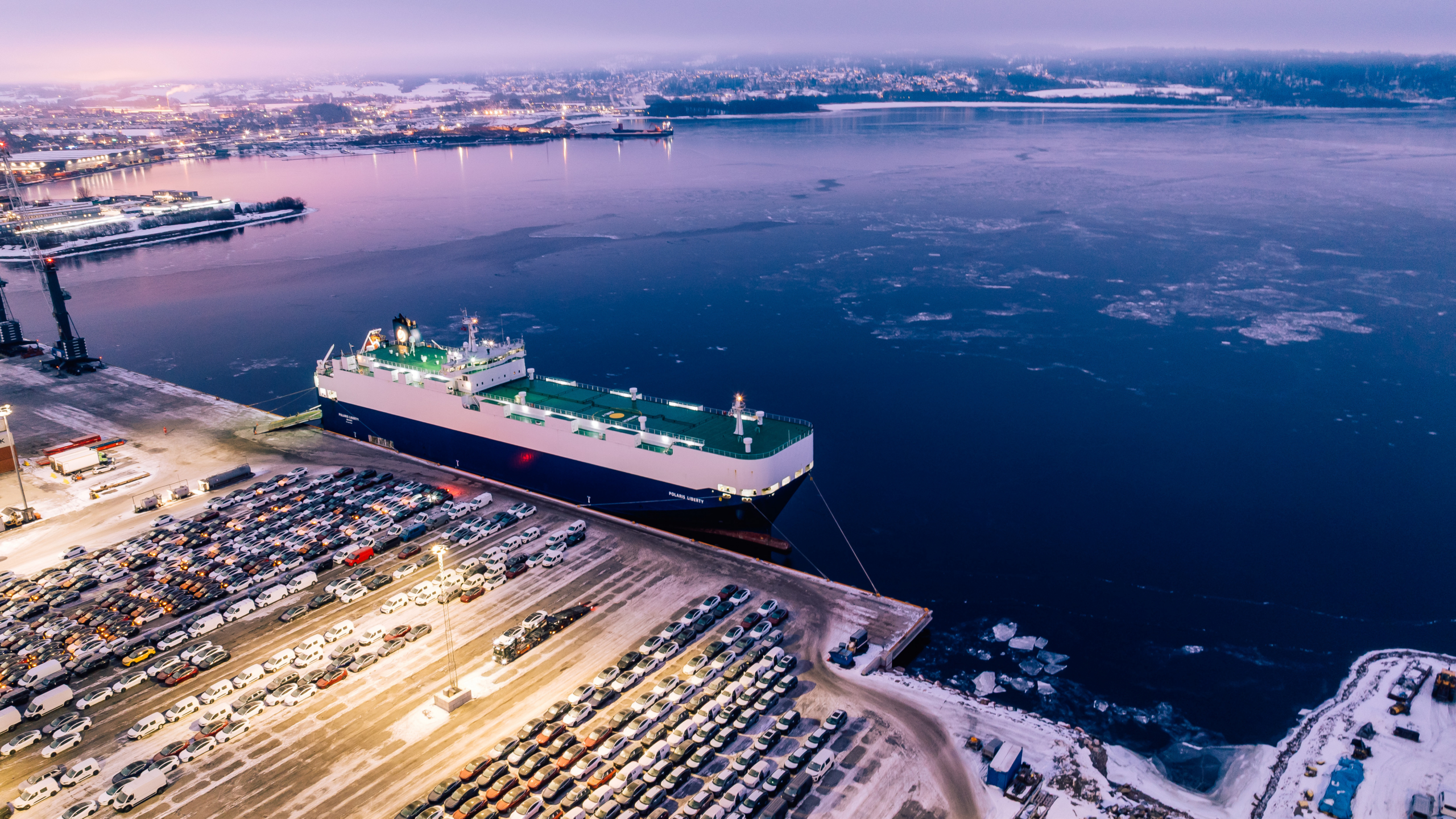 Image of Polaris Liberty docked at the port of Drammen, Norway.